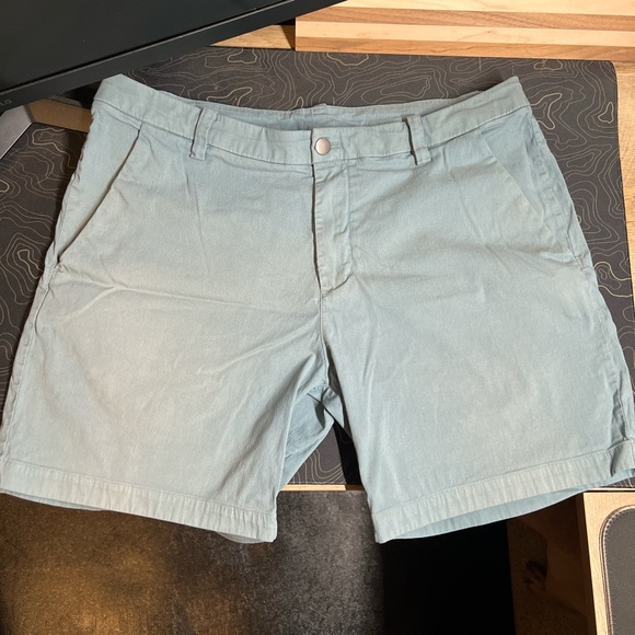 Lululemon Shorts - Picture 2 of 4